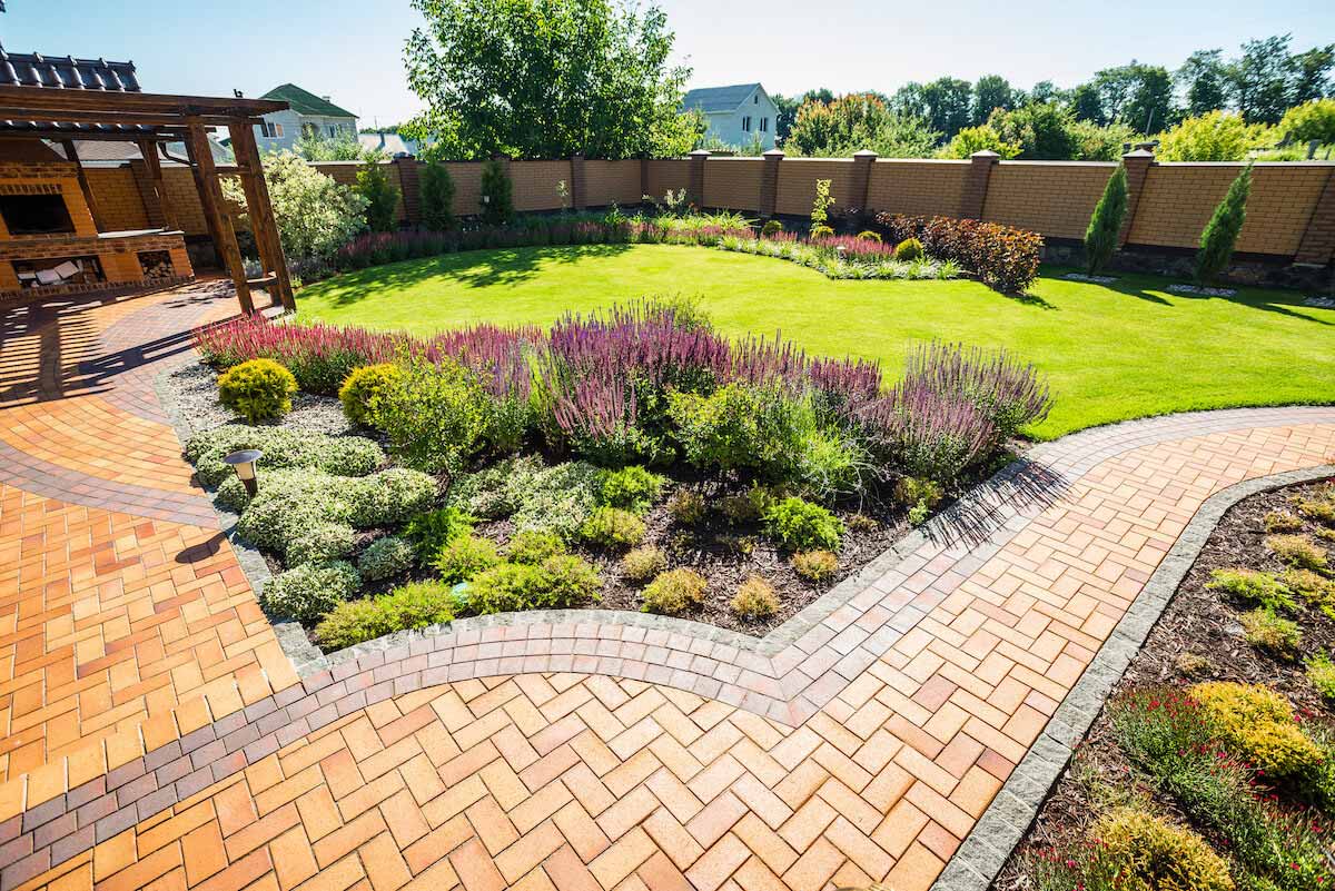 Low-Maintenance Landscaping: Hardscaping
