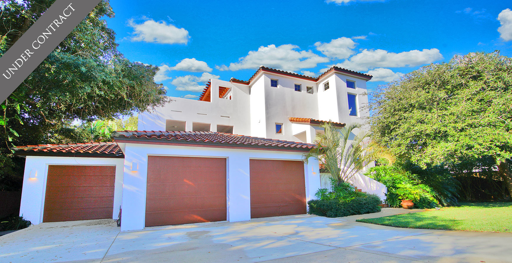 Homes for sale in Ponce Inlet, FL 4716 S Peninsula Drive Under Contract