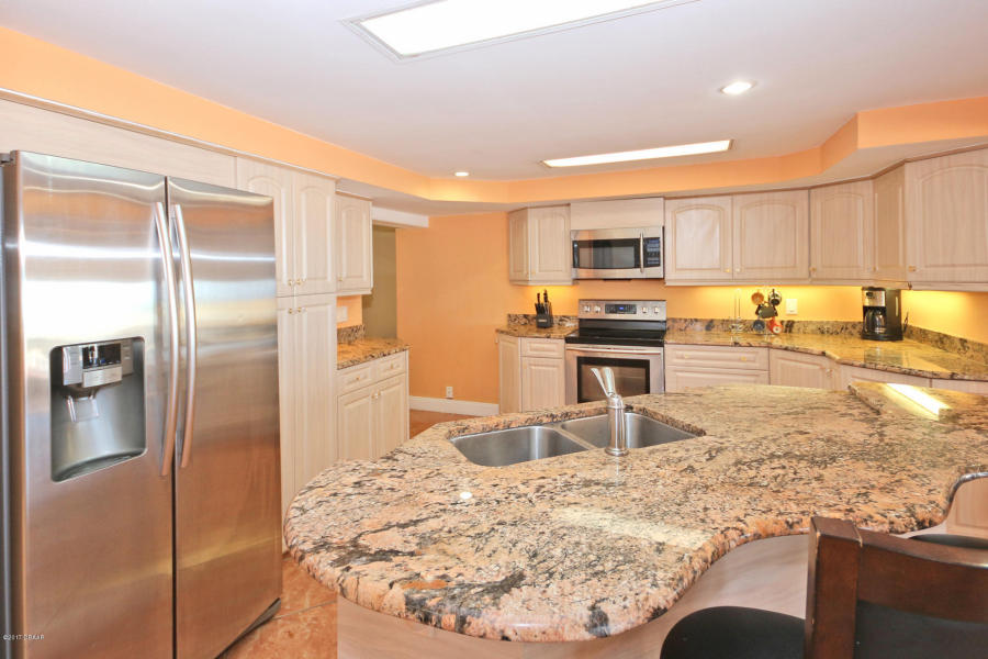 2721 S. Atlantic Avenue - Luxury Oceanfront Home 
