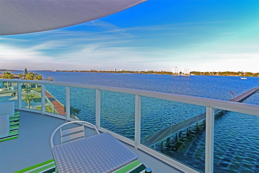Daytona Beach Condos For Sale at MG On the Halifax Riverfront Condominium. Best deals on riverfront condos for sale. MG On the Halifax located at 231 Riverside Drive, Holly Hill, FL 32117. 