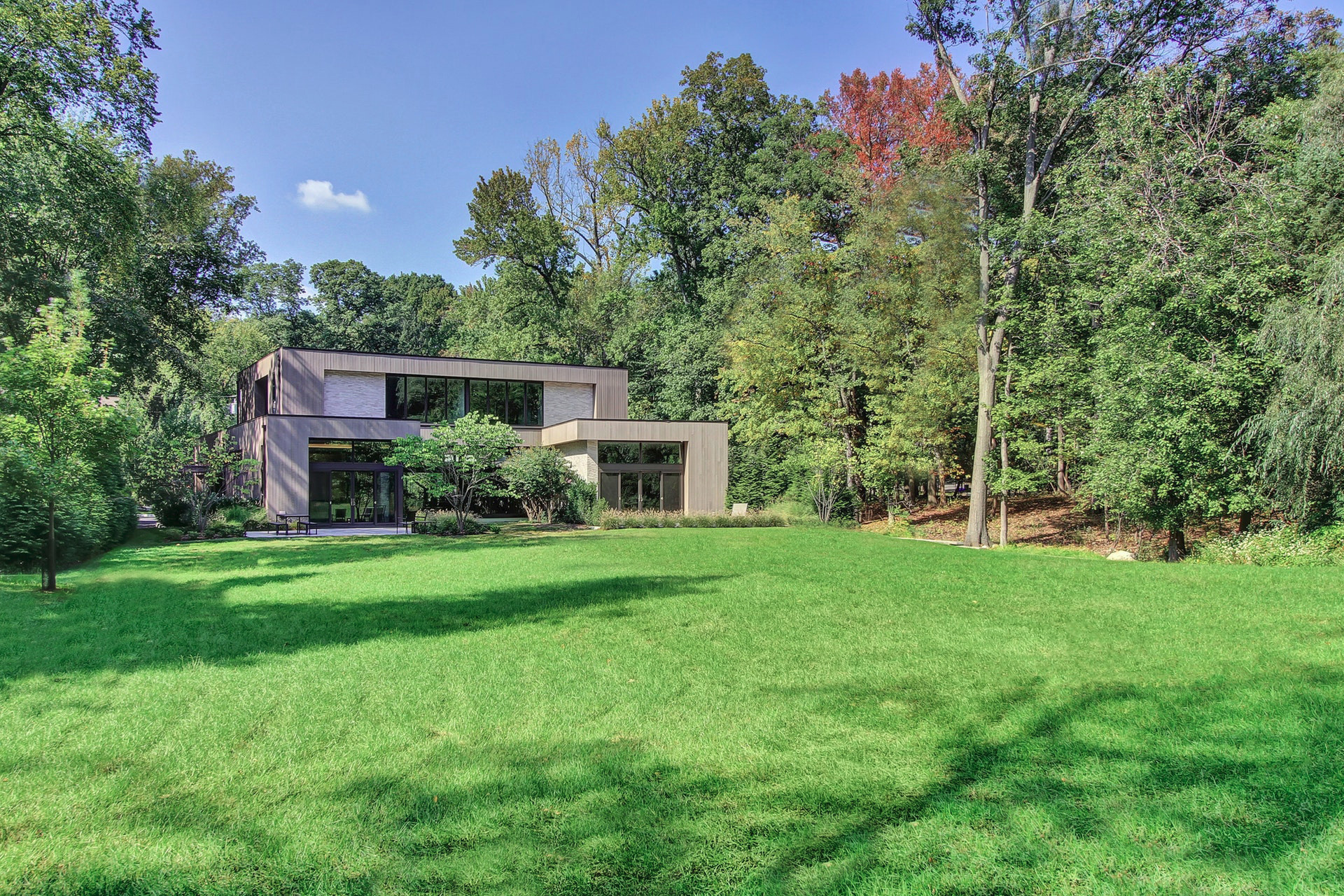 12 Ferndale Road Short Hills NJ Rear Property