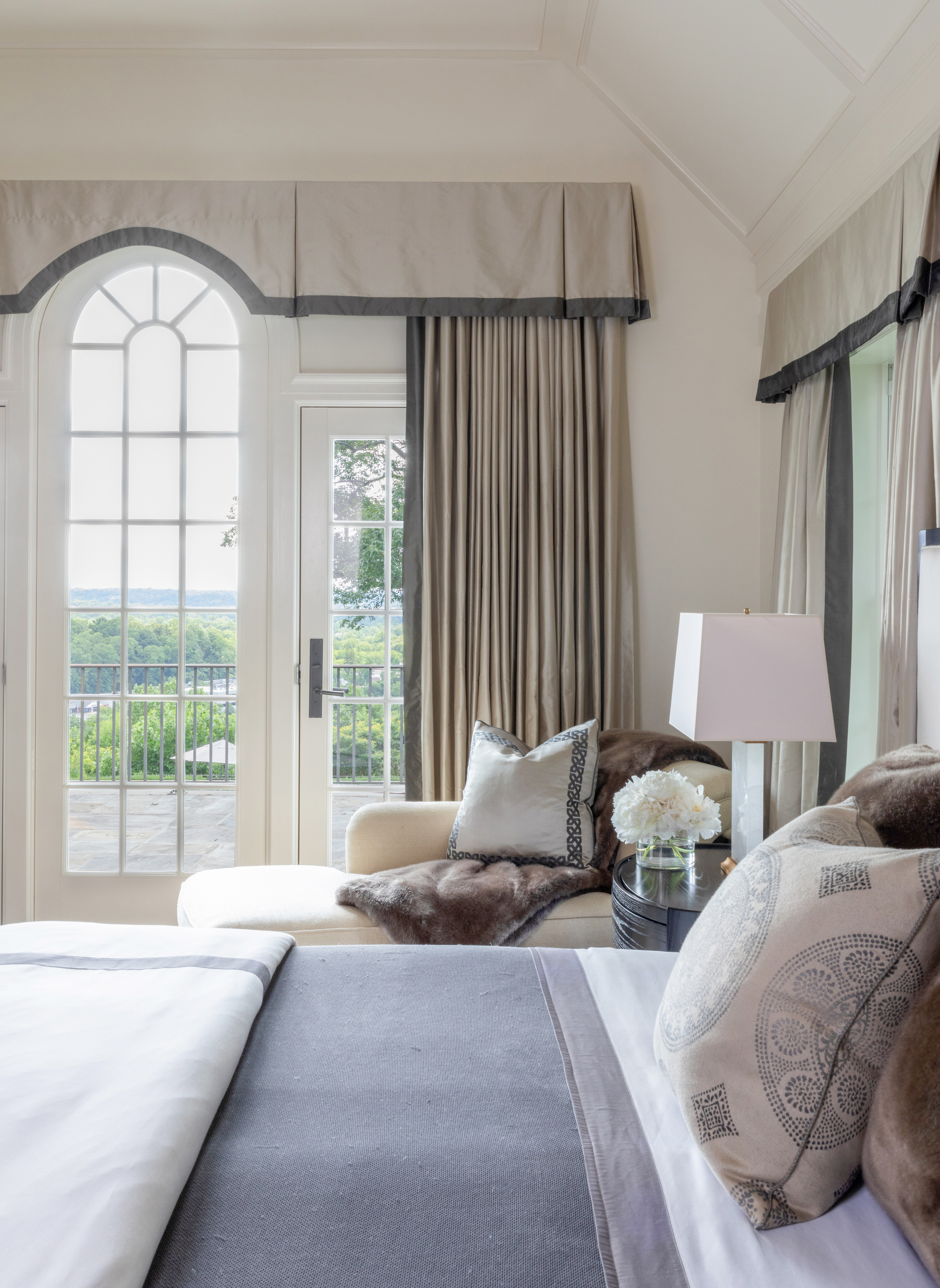14 Friar Tuck Circle Master Bedroom