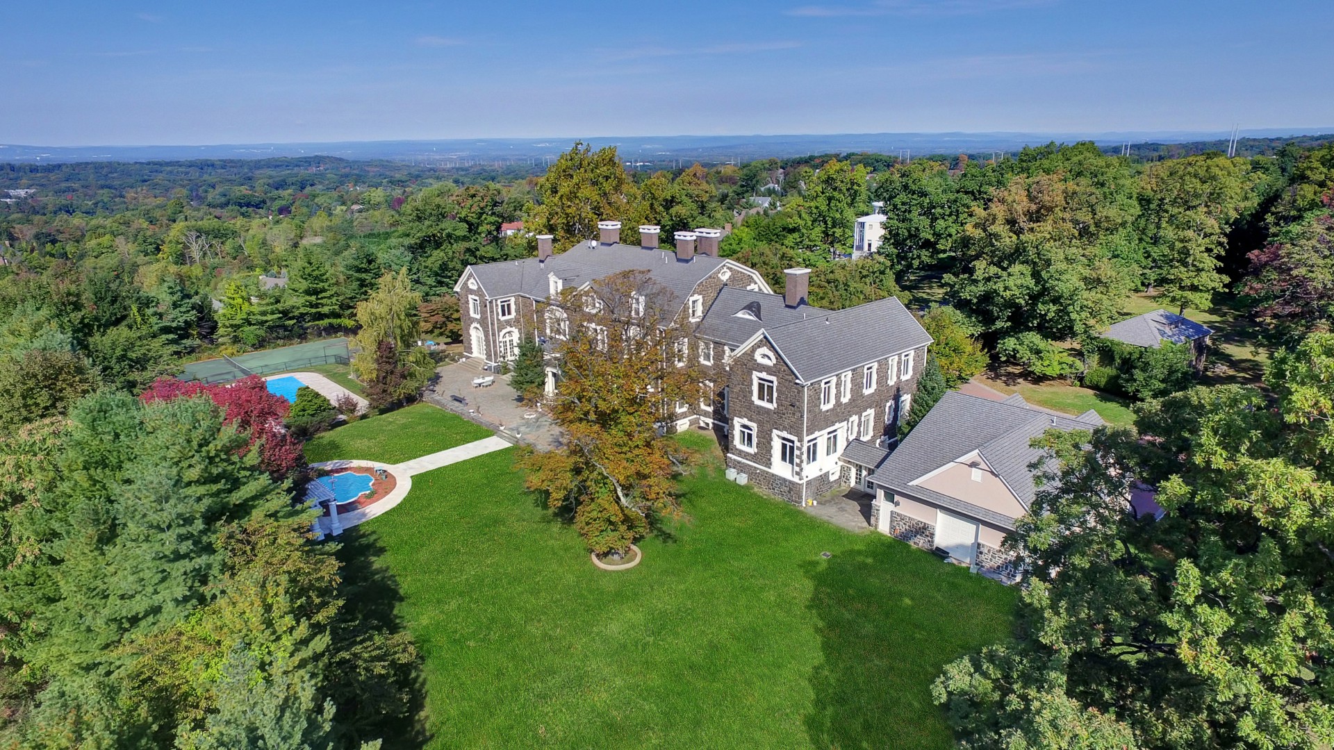 Short Hills, NJ Luxury Real Estate - Homes for Sale