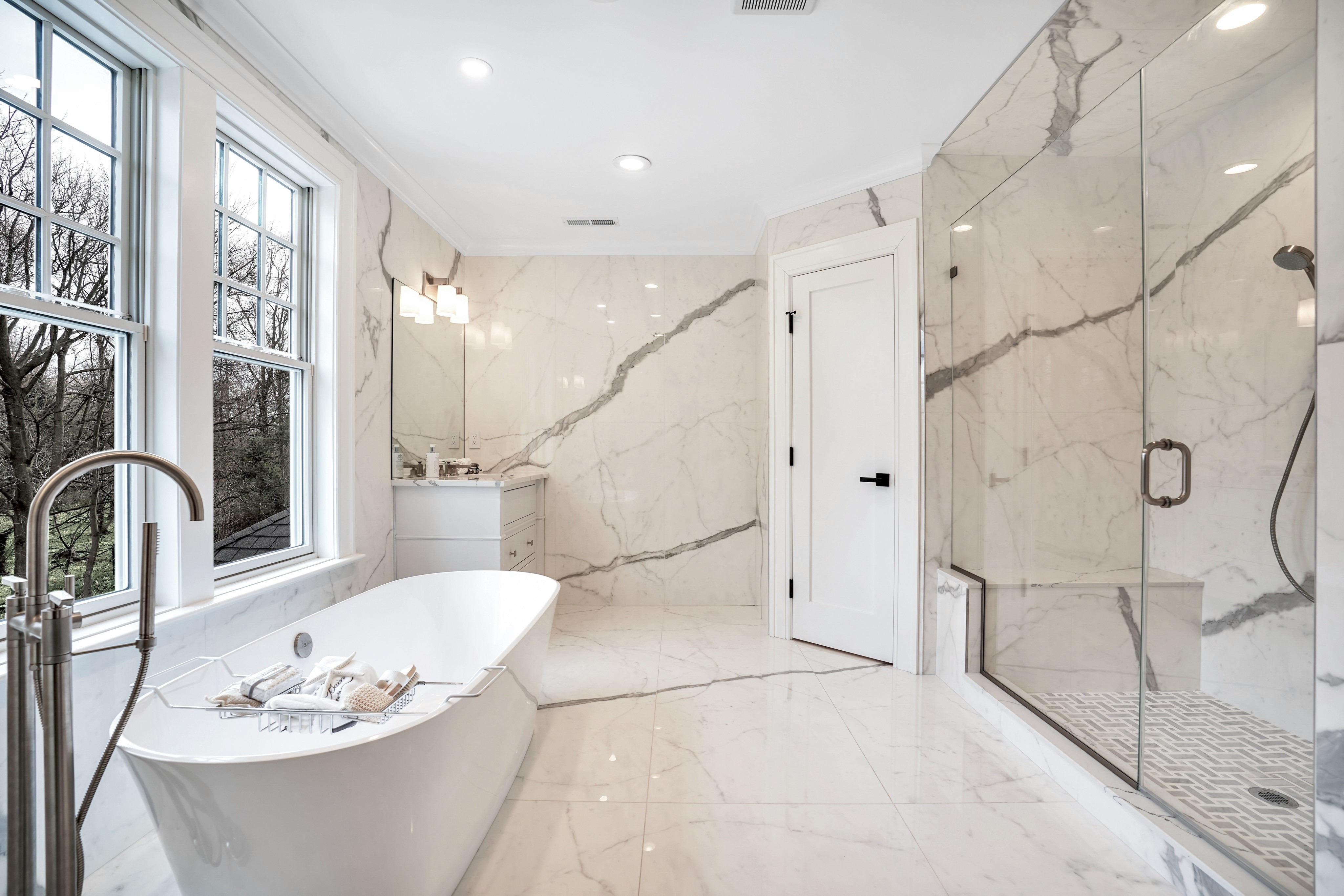 281 Hartshorn Drive - Master Bath