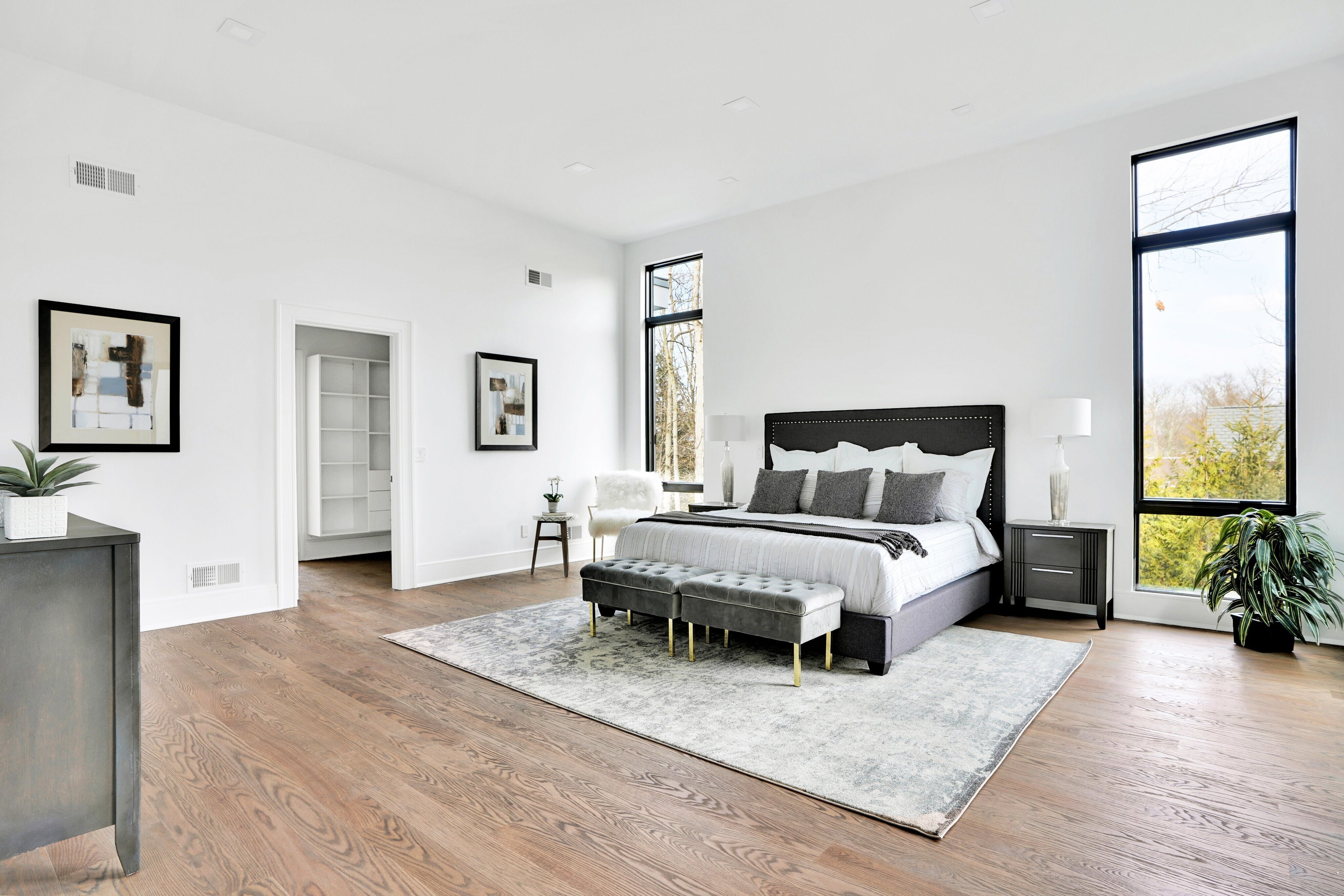 286 Hartshorn Drive Master Bedroom