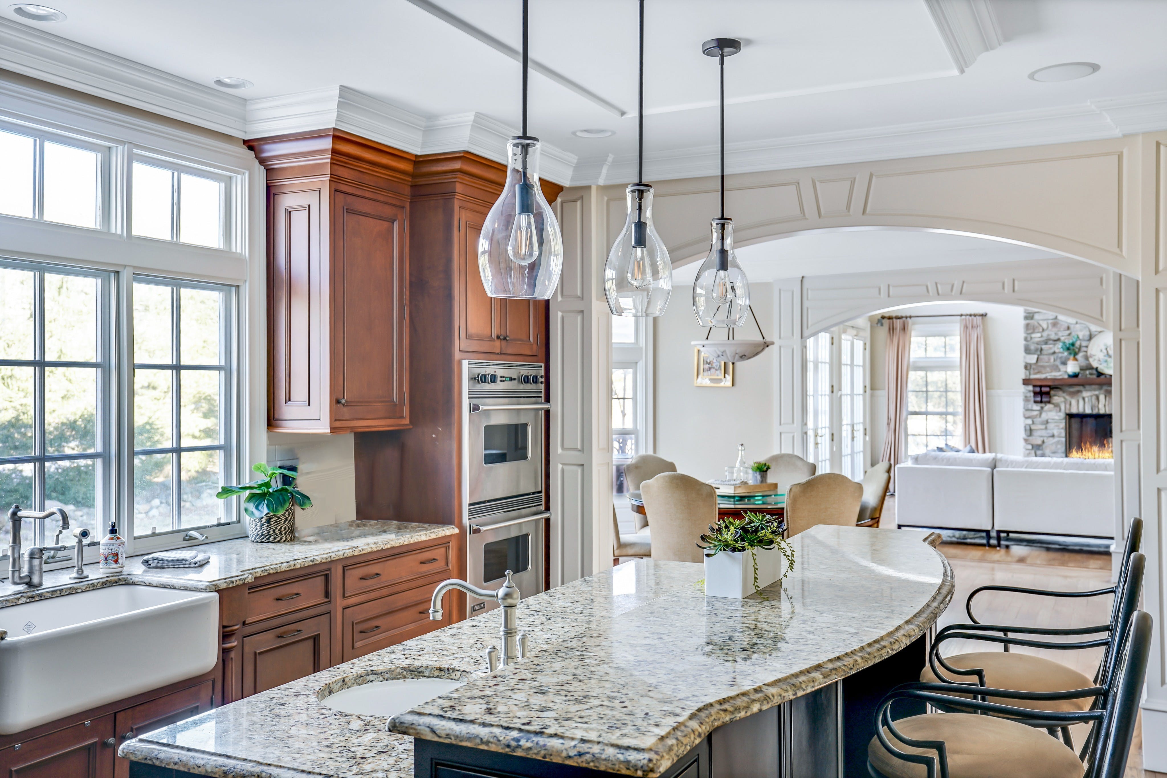 A Short Hills, NJ Contemporary Kitchen - The Kitchen Classics