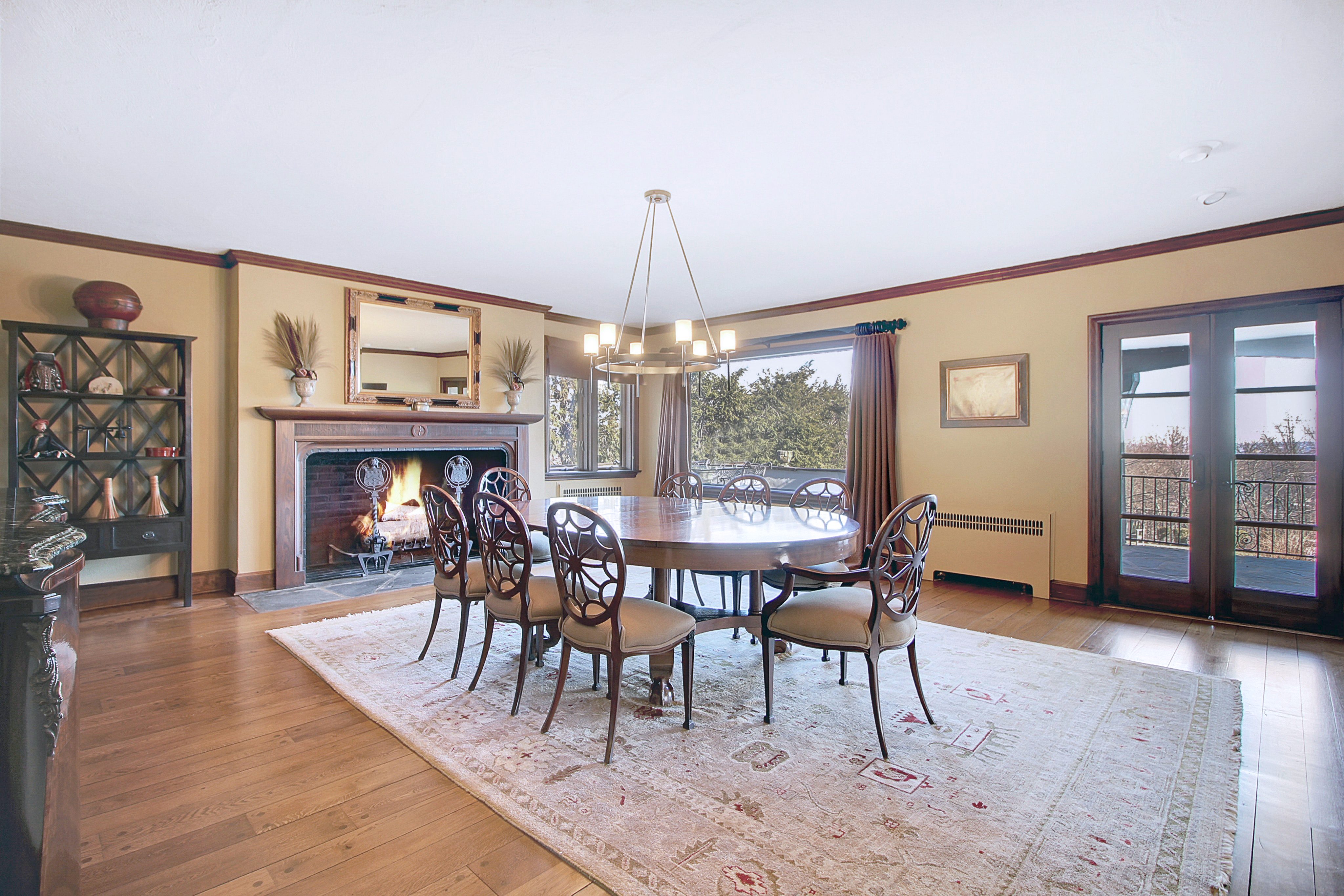 48 Crest Drive - Dining Room
