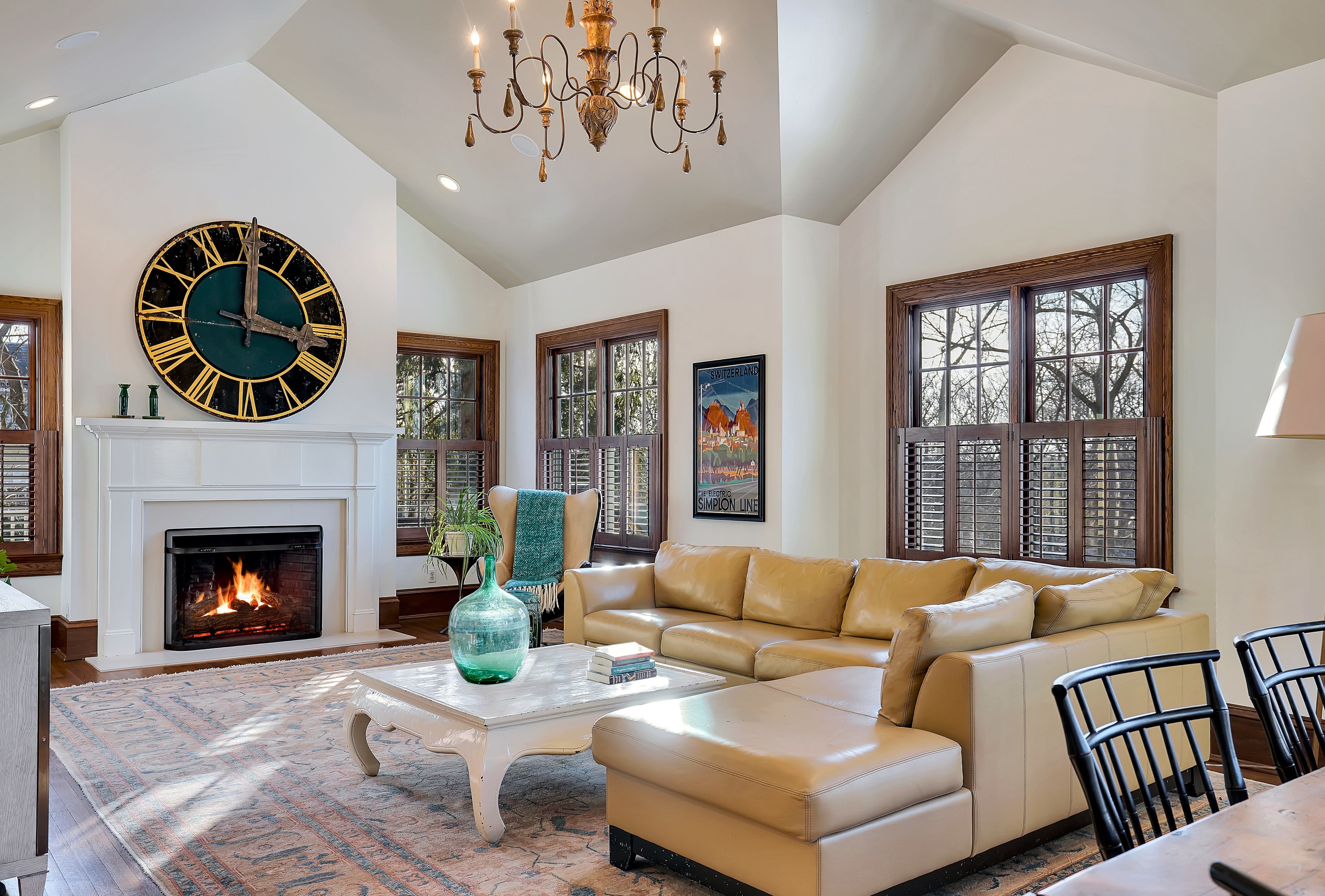 73 Oak Ridge Family Room
