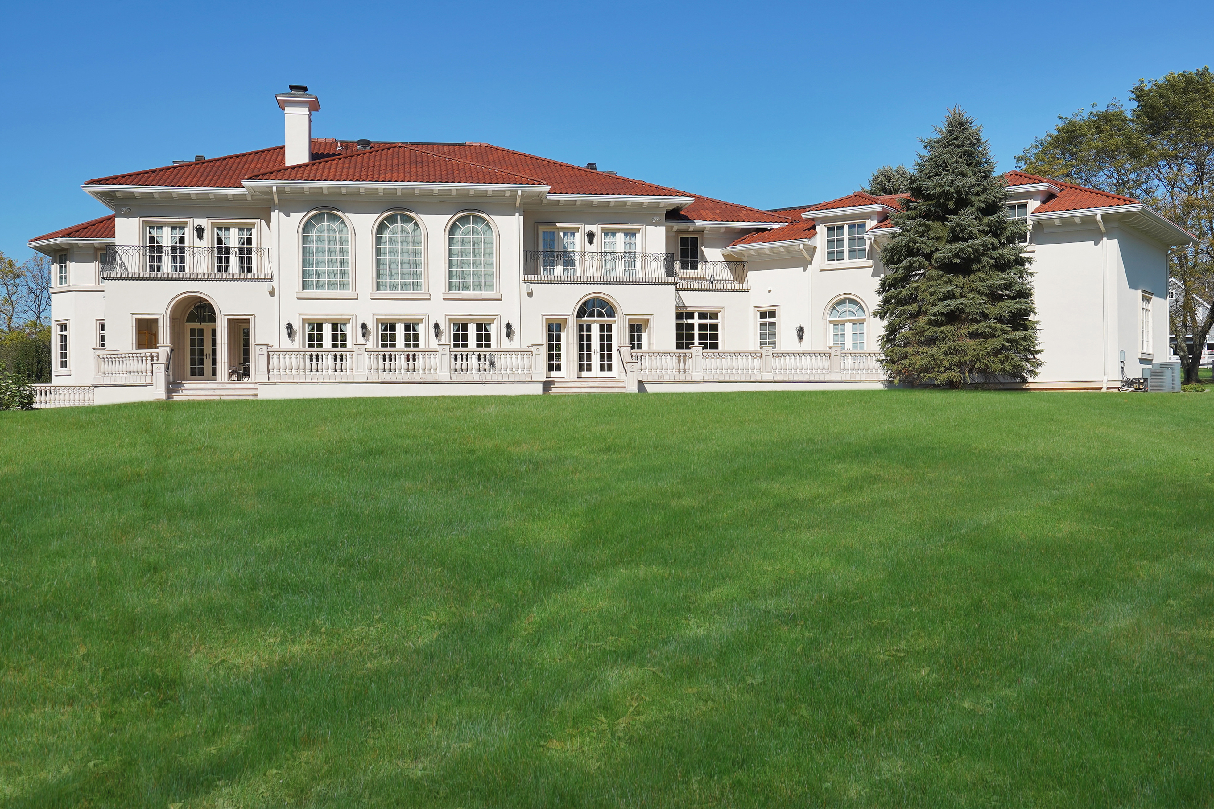 93 Lees Hill Road Rear Lawn