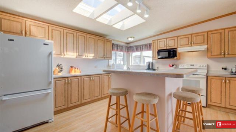Crystal Springs Kitchen