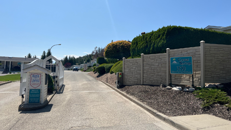 crystal springs mobile home park in west kelowna