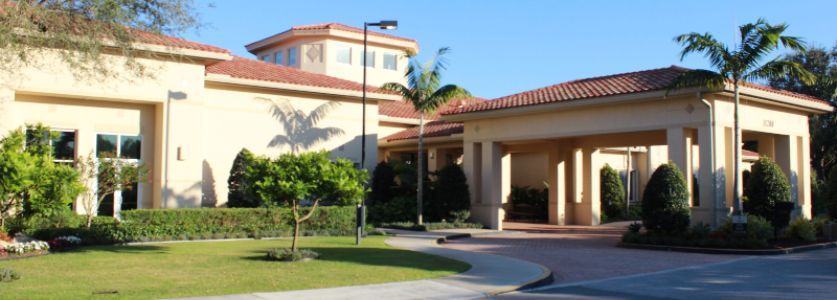 valencia isles clubhouse