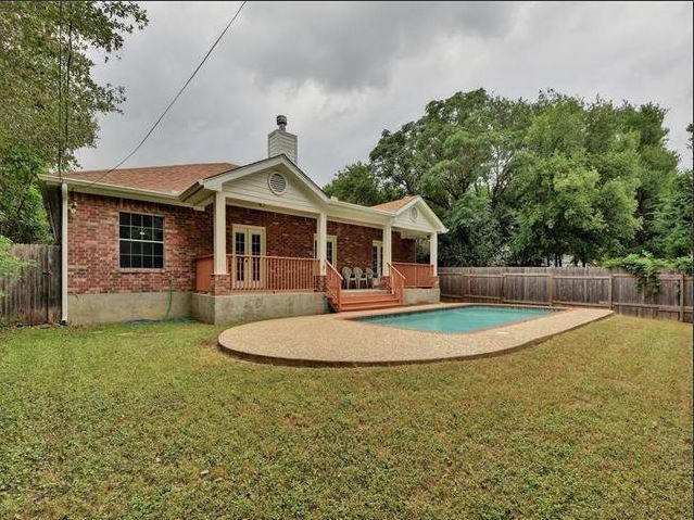 Southeast Austin Home for Sale in 2815 Allison Dr