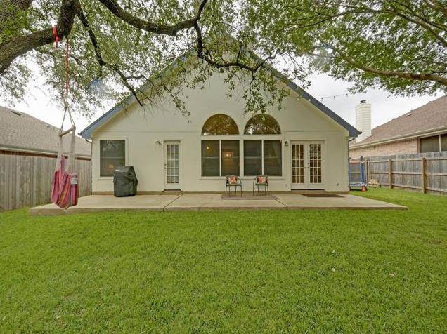 Travis Country Home for Sale 5400 Painted Shield Dr