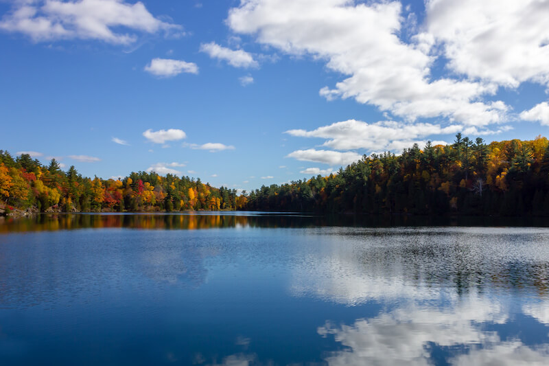 8 Best Lakes Near Ottawa: Swimming, Fishing, Camping & More