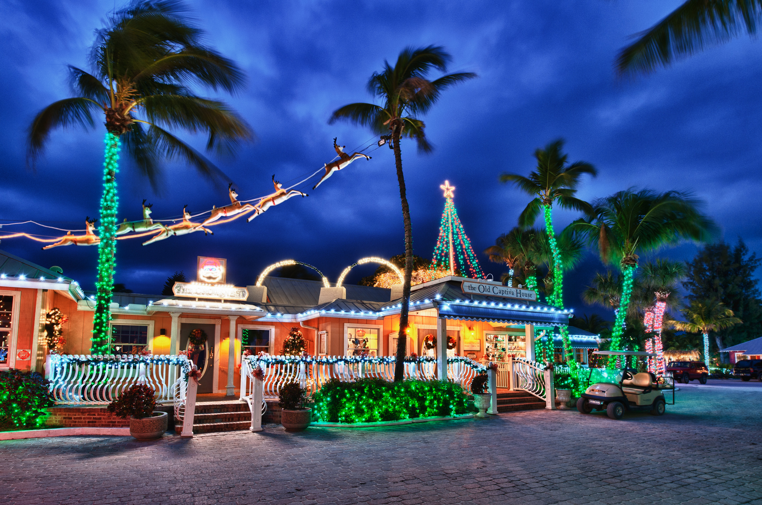 Tween Waters Tree Lighting Day 3 Of 100 Things To Do On Sanibel Captiva