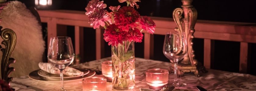 date night table setting 