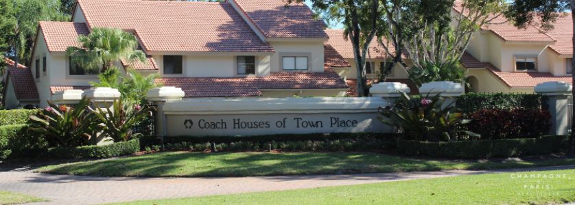 coach houses of town place