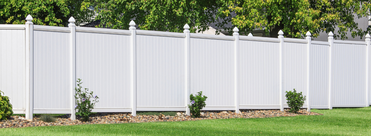HOAs may dictate the type of fence you can install
