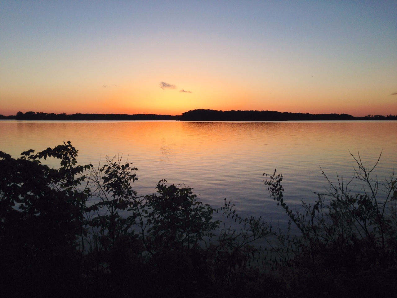 Lake Minnetonka Sunset - LMCD No Wake Restriction