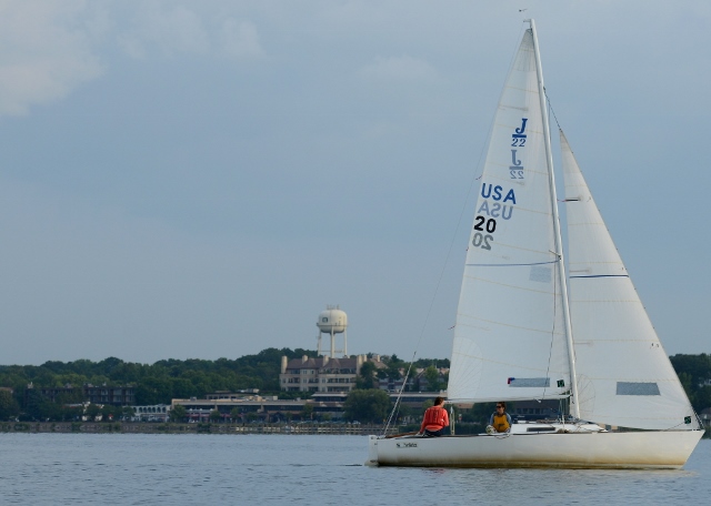 Sailing Wayzata Bay Sailing Wayzata Bay