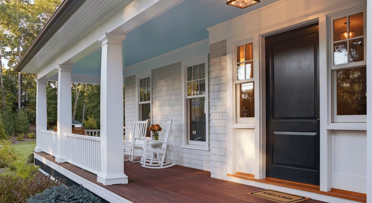 June is a busy month in real estate, with many people looking to buy and sell homes. Whether you’re planning to make a move this month, here’s a quick overview to help you prepare.