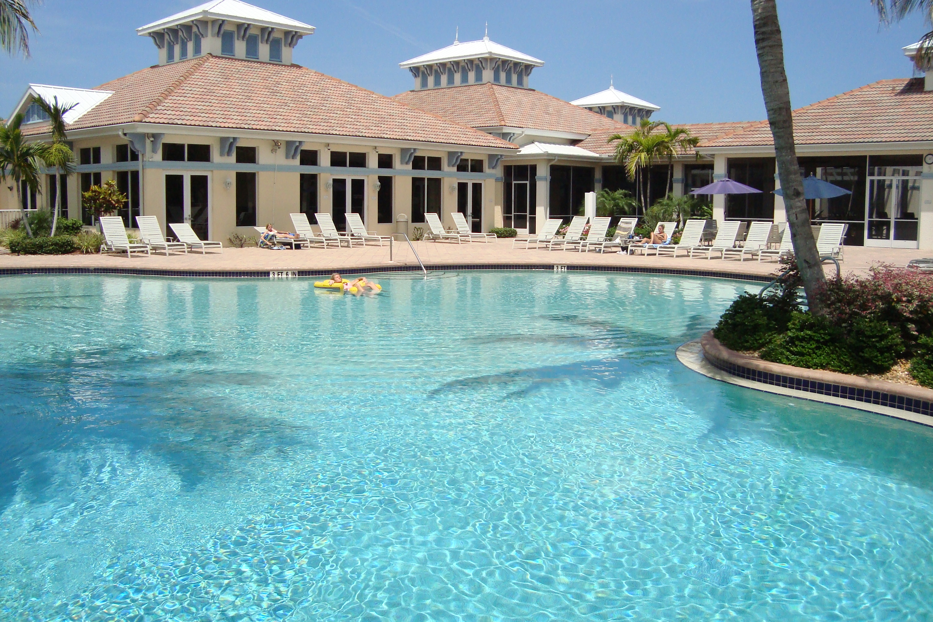 Pool and clubhouse at Bridgewater Bay in Naples, Florida.