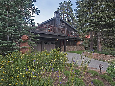 Mammoth Slopes home on Forest Trail