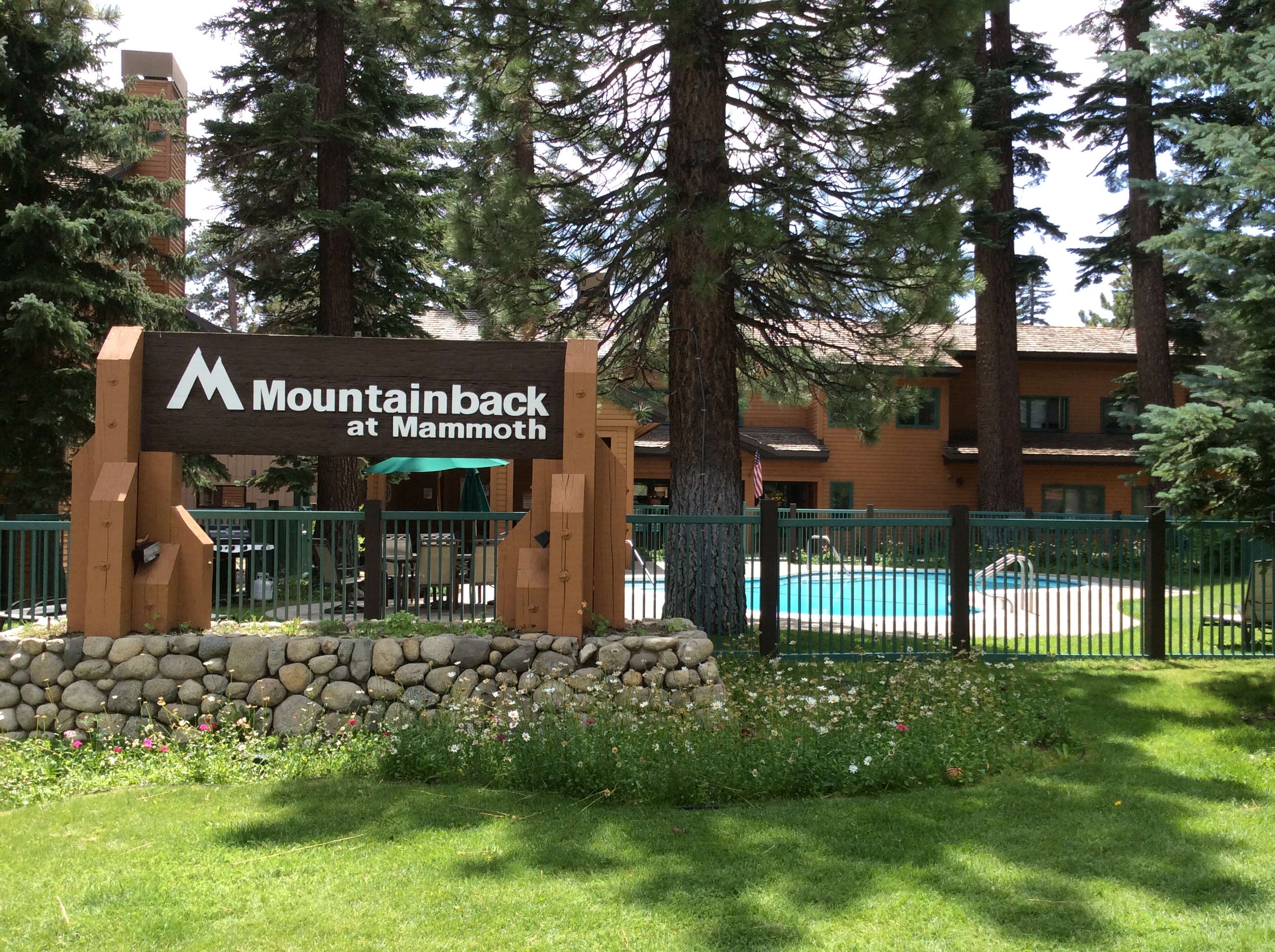 Mountainback Condos Complex Sign and Pool Area