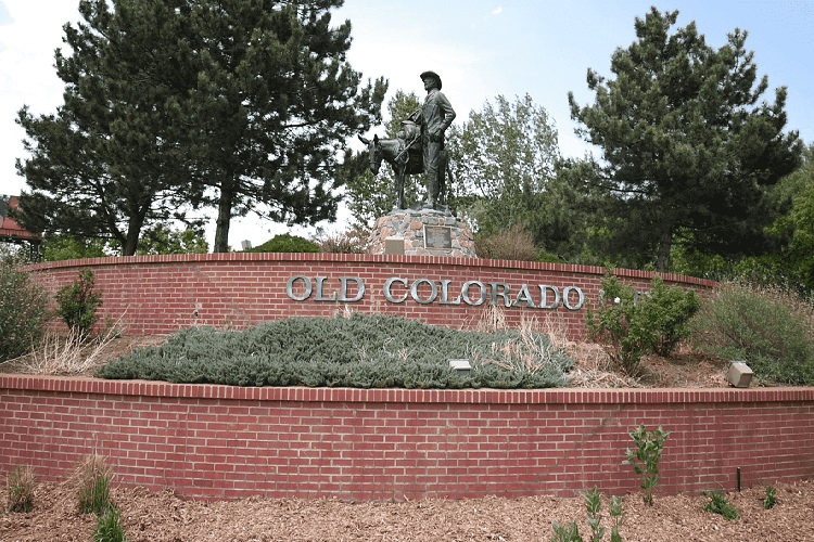 Old Colorado City Sign and Statue