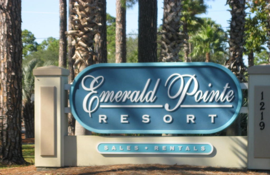 Emerald Pointe Resort