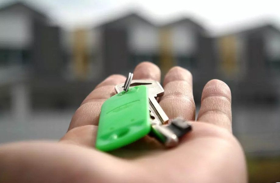 Moving Resources: Finding Your Way Home