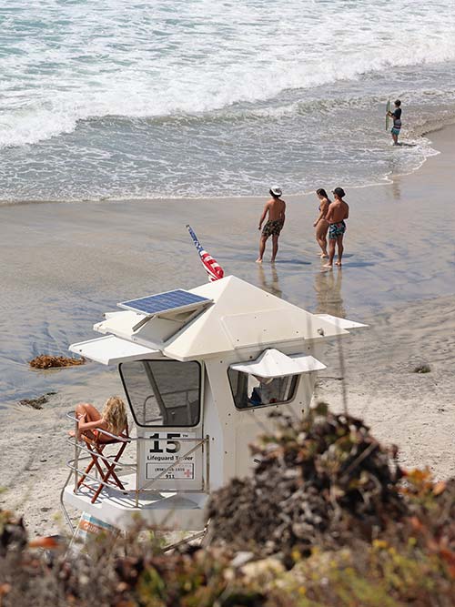 solana beach lifeguard station