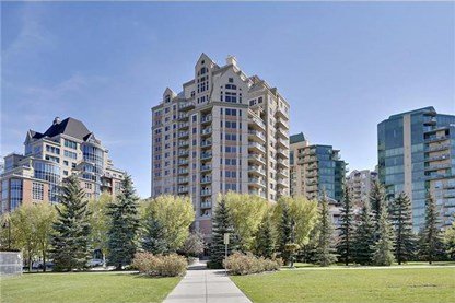 Chateau La Caille Condos in Calgary, Alberta, Canada