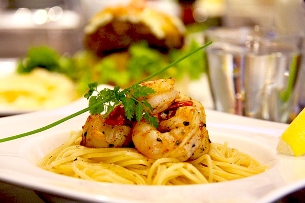 Italian Food - Image Credit: http://pixabay.com/en/users/sharonang-99559/