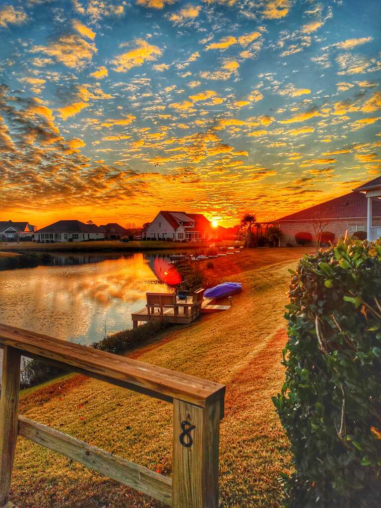 picture of a sunset in the waterford neighborhood in Leland nc