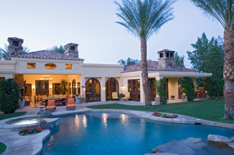 Modern House with Pool in Tucson Arizona