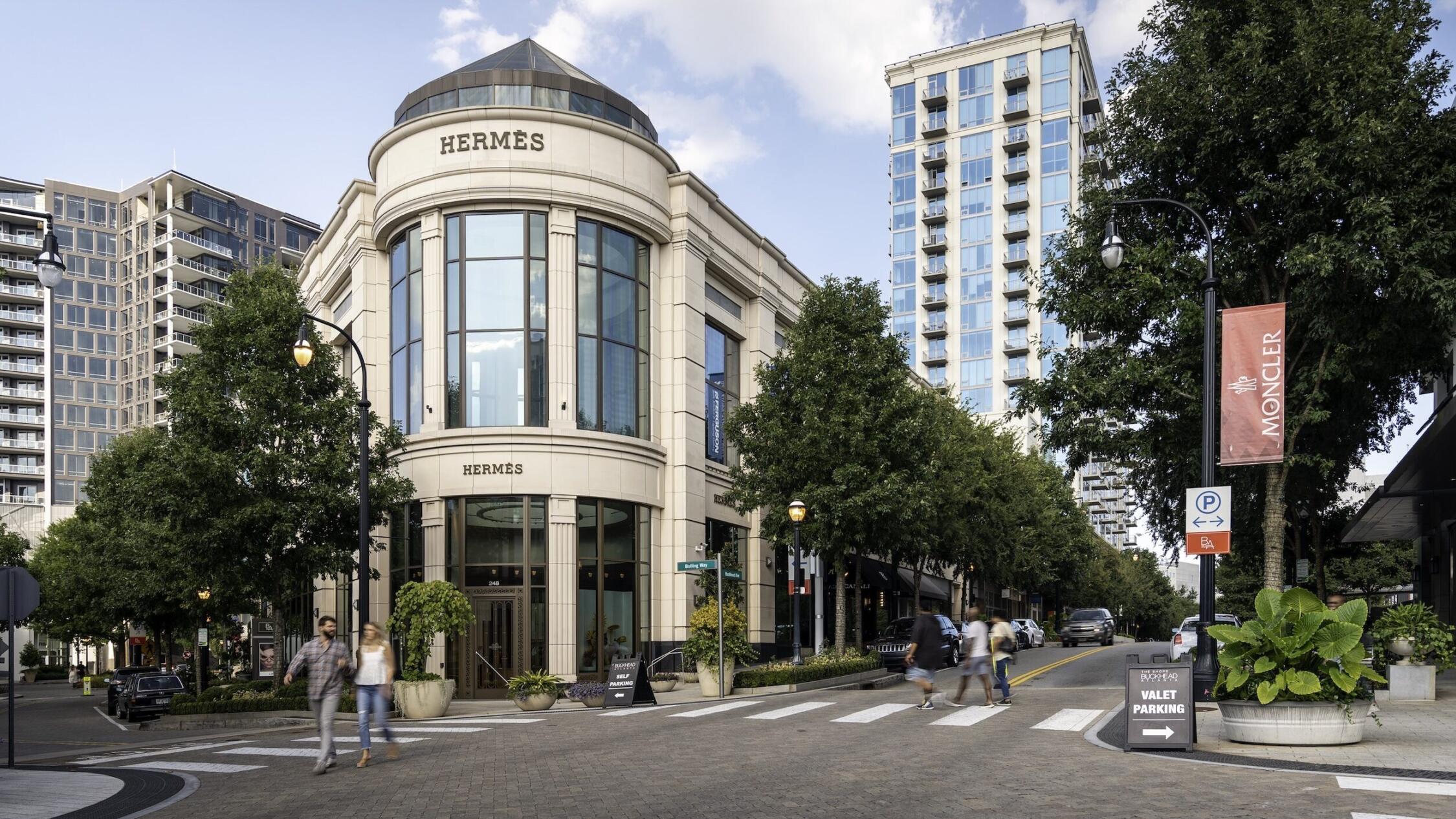 Shopping a Few Steps Away in Buckhead