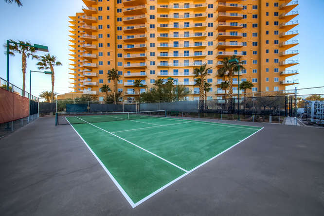 One Las Vegas  Tennis Court