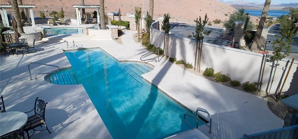 Tramonto Lake Las Vegas condos pool