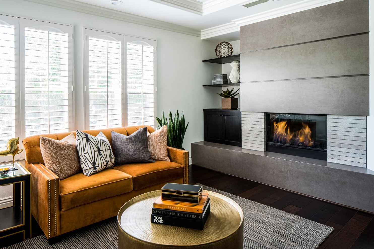 Image of warm, earth tones in living room