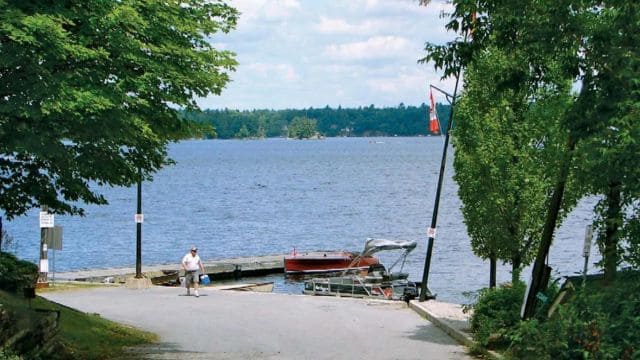 Why Kawartha Lakes Ontario? Your Dream Home Awaits 2024