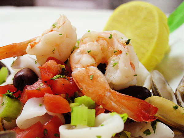 Seafood - Image Credit: https://www.flickr.com/photos/dinesarasota/4089859325/