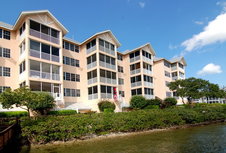 Dolphin Bay condos Sarasota