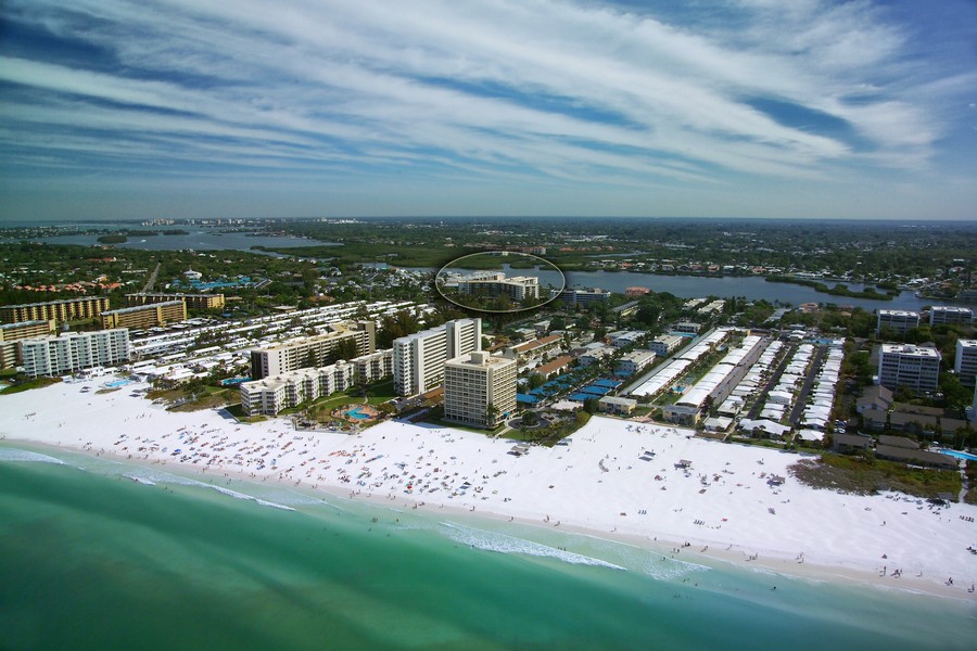 Harbor Towers Condos For Sale on Siesta Key - Sarasota FL Real Estate