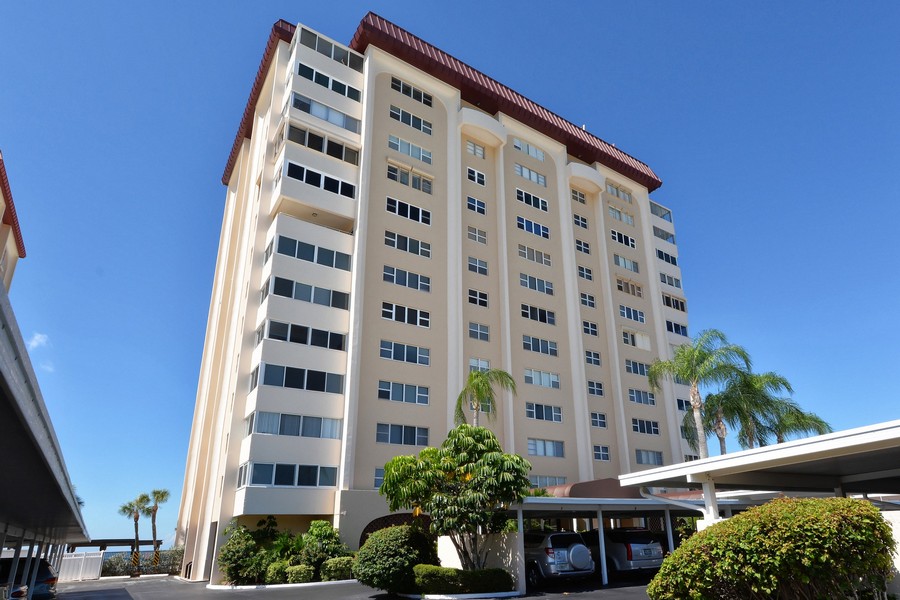Lido Regency Condos Sarasota