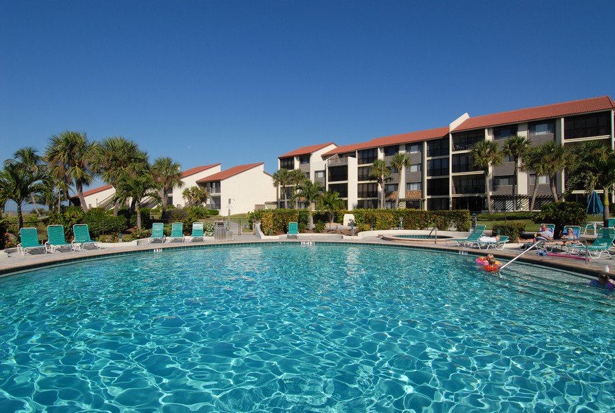 Siesta Dunes Condos For Sale on Siesta Key - Sarasota FL Real Estate