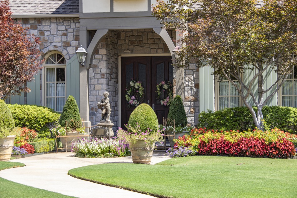 Curb Appeal Fast Track: What You Can Do