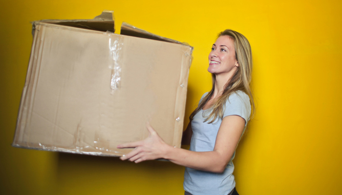 moving checklist and free moving tips