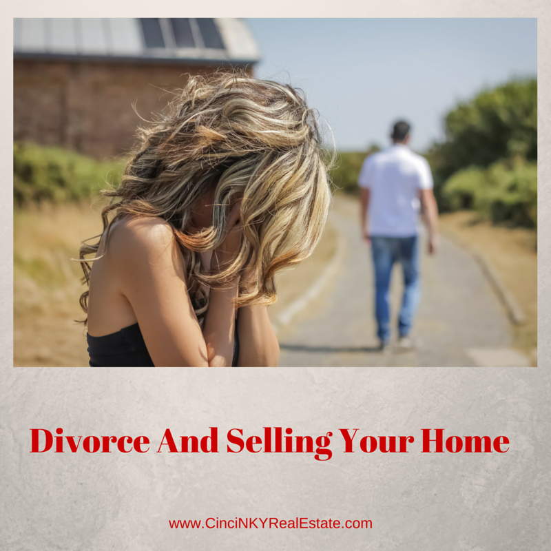 picture of fighting couple for divorce and selling your home